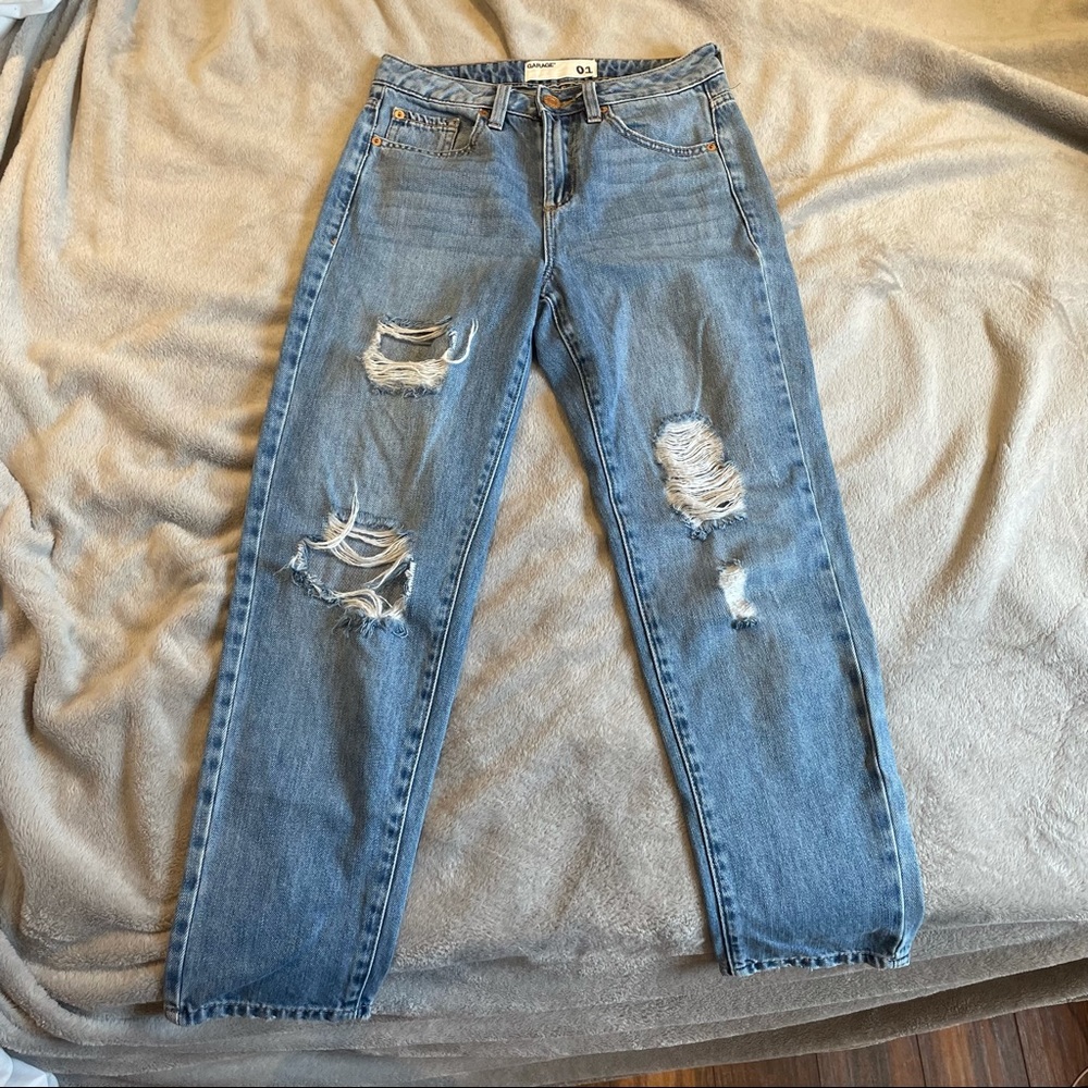 Garage Ripped Mom Jeans - Picture 3 of 5